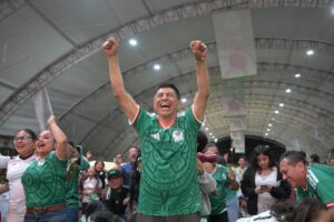 Con victoria 2-0 ante Ecuador, México llega al quinto partido de una justa mundialista después de 40 años3