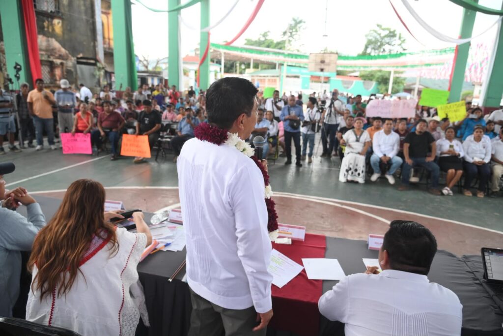 Impulsa Salomón Jara desarrollo en Candelaria Loxicha con Trabajo que Transforma tu Municipio (5)