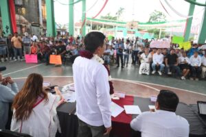 Impulsa Salomón Jara desarrollo en Candelaria Loxicha con Trabajo que Transforma tu Municipio (5)